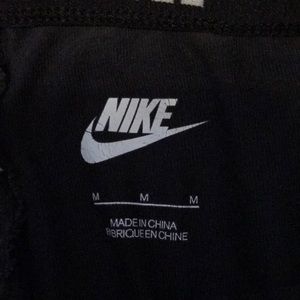 Nike Pants - Nike leggings Nike Pants - Nike leggings